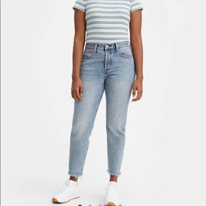 Levi’s Wedgie Fit Jean